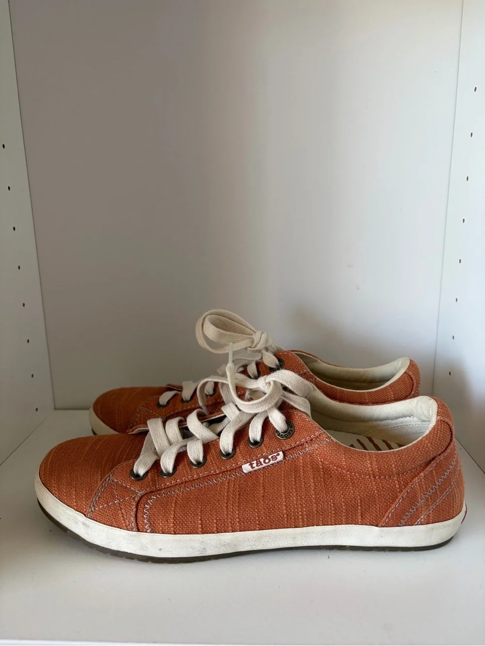 Taos Star Shoes Womens Orange Casual Walking Comfort Going Out Sneakers Size 9 - Picture 1 of 8